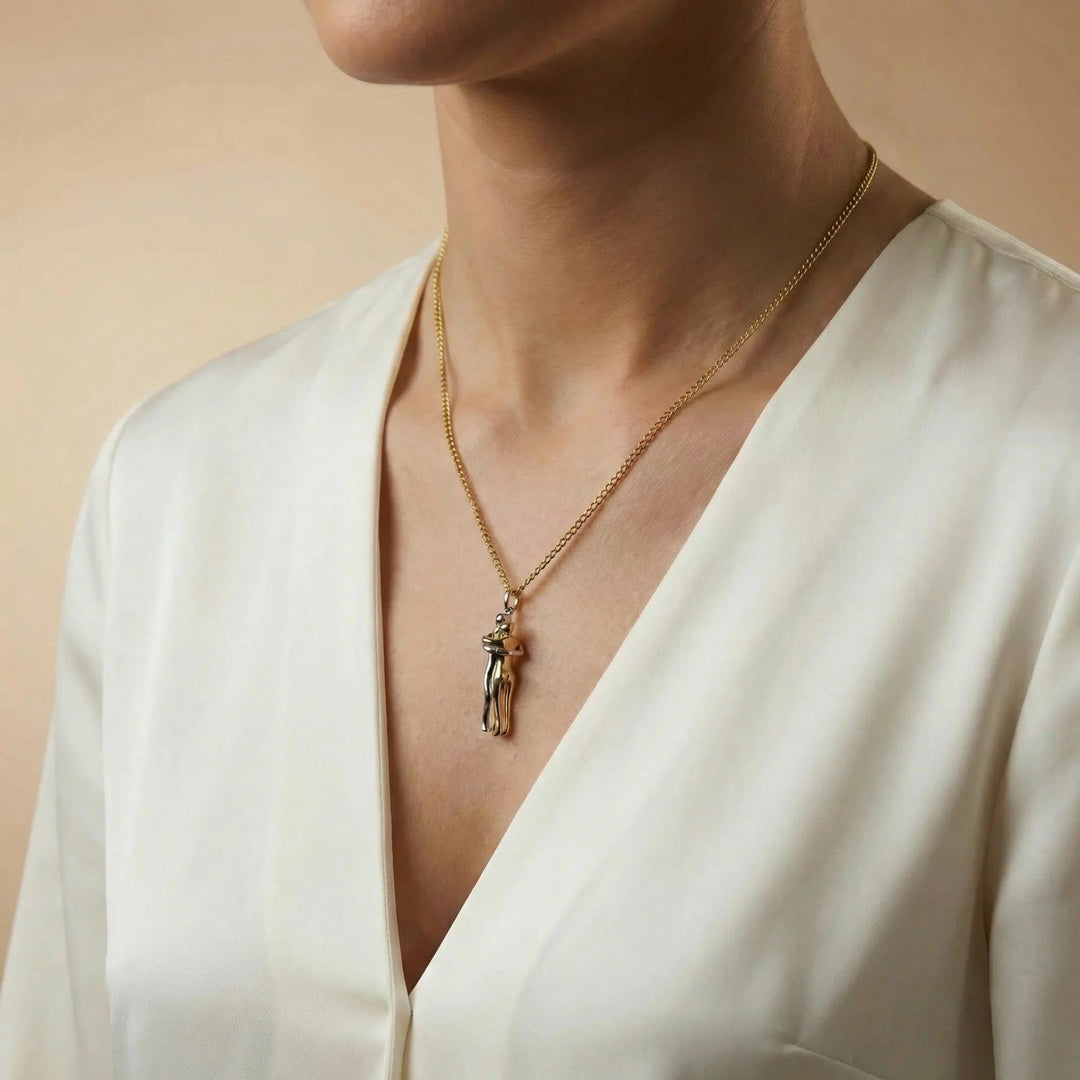 Armastav kallistus (osta 1, saad 1 tasuta)