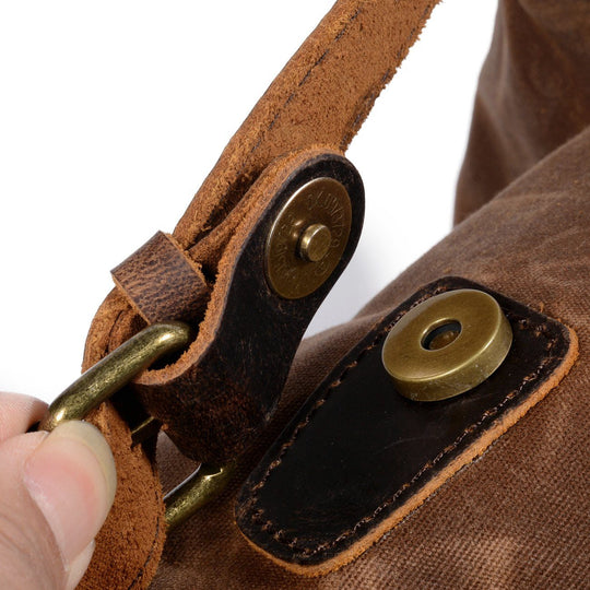 ...kootud ja nahast seljakott | SALZBOURG