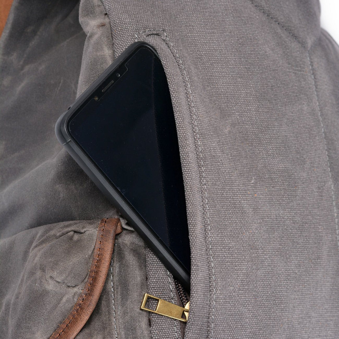 ...kootud ja nahast seljakott | SALZBOURG